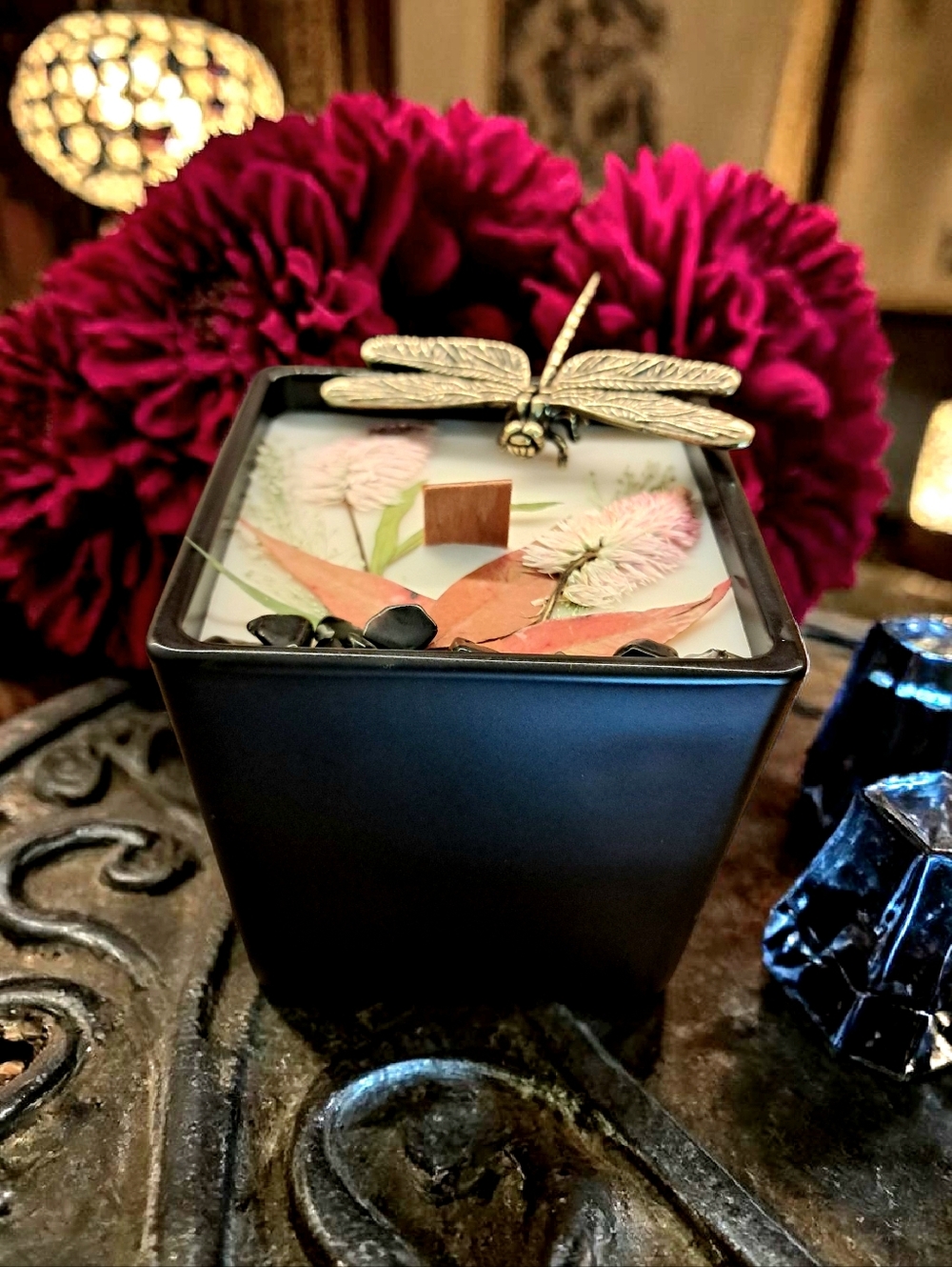 Hand Crafted , Wicked Worthy Wax, Spring visitor 9 oz candle - Picture 3 of 4
